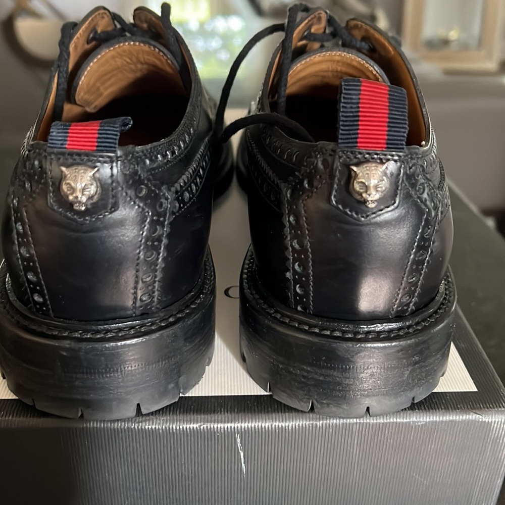 Authentic Gucci shoes. - Picture 2 of 8